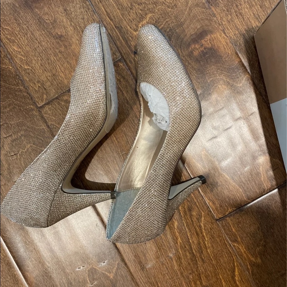 Women’s Gold pumps heels shoes by call it spring